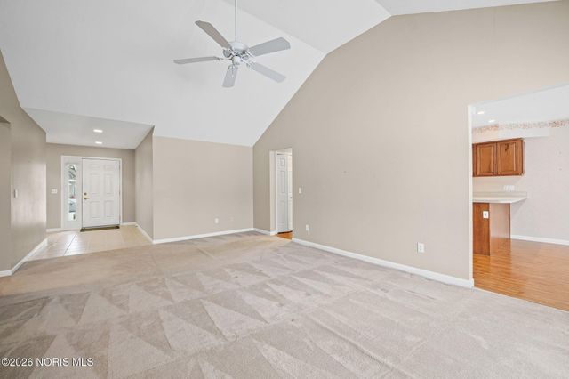 4212 W Waterbend Drive, Maumee, OH 43537