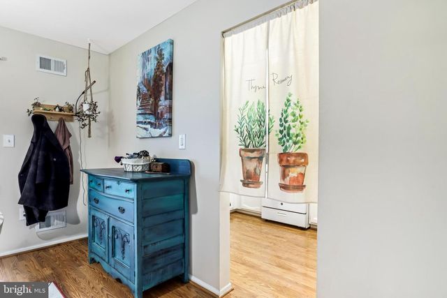 20 BERKSHIRE CT, Bordentown, NJ 08505