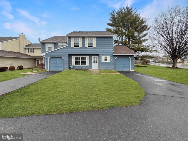 20 BERKSHIRE CT, Bordentown, NJ 08505