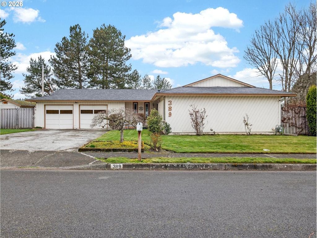 389 Se Palmblad Dr, Gresham, OR 97080