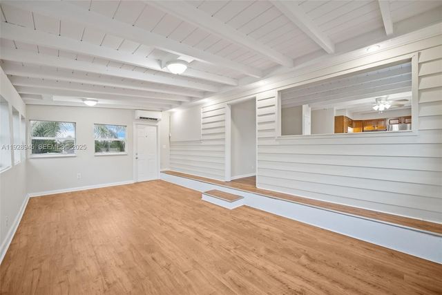 766 NW 42nd St c, Oakland Park, FL 33309