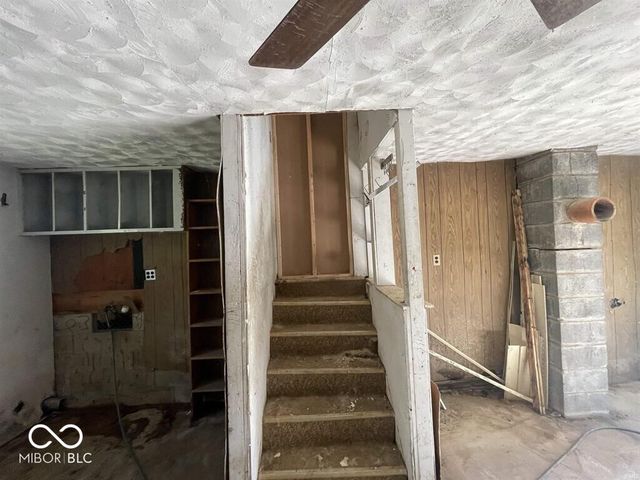 4255 E Farr Road, Bloomington, IN 47408