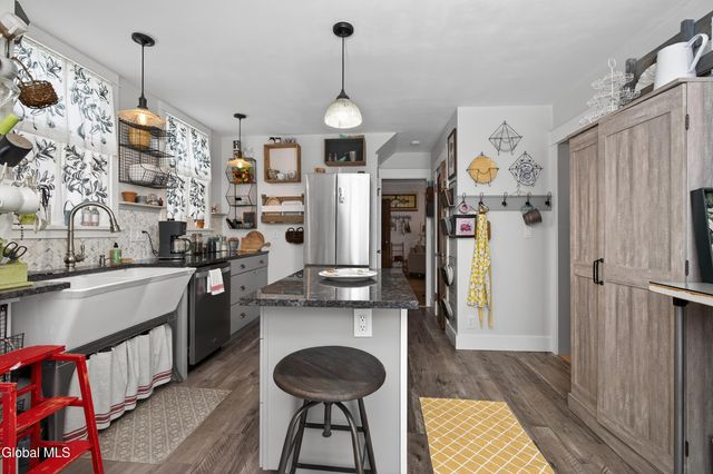 1593 Randolph Road, Schenectady, NY 12308