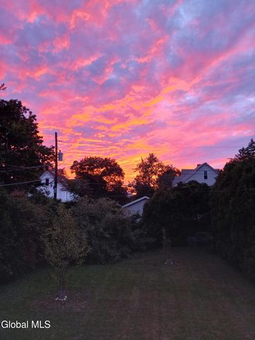 1593 Randolph Road, Schenectady, NY 12308