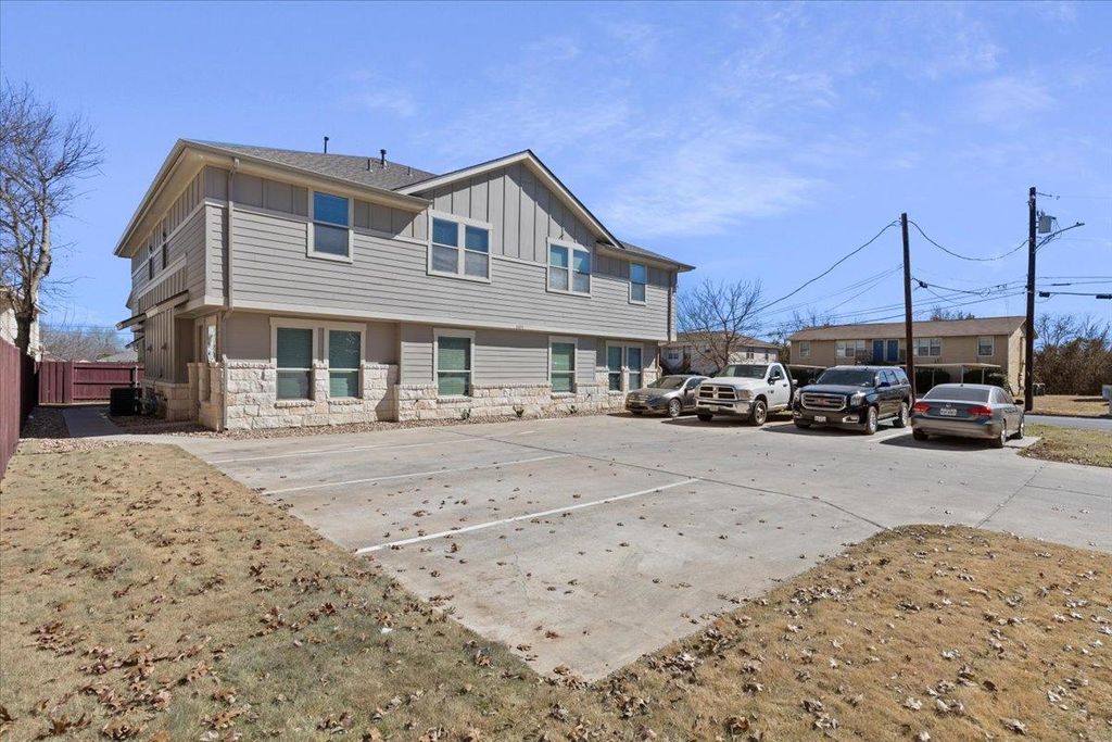 2225 Katy LN B, Georgetown, TX 78626