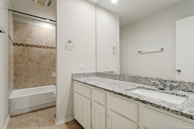 11001 Wurzbach Rd Apt 402, San Antonio, TX 78230