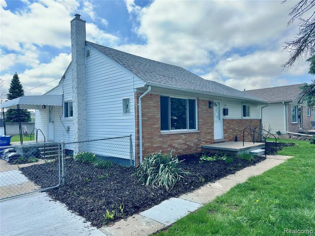 7254 Gerald Avenue, Warren, MI 48092