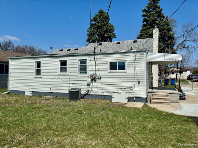 7254 Gerald Avenue, Warren, MI 48092