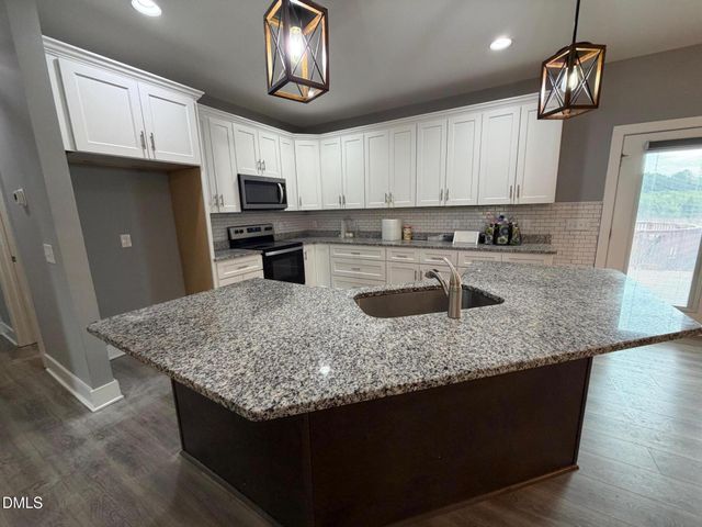 3521 N Nc 49 Highway, Burlington, NC 27217