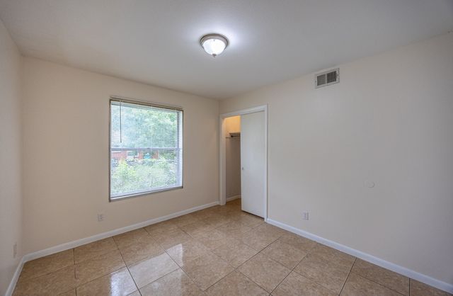 5405 Trail Lake Drive, Fort Worth, TX 76133