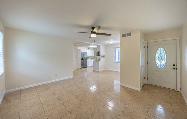 5405 Trail Lake Drive, Fort Worth, TX 76133