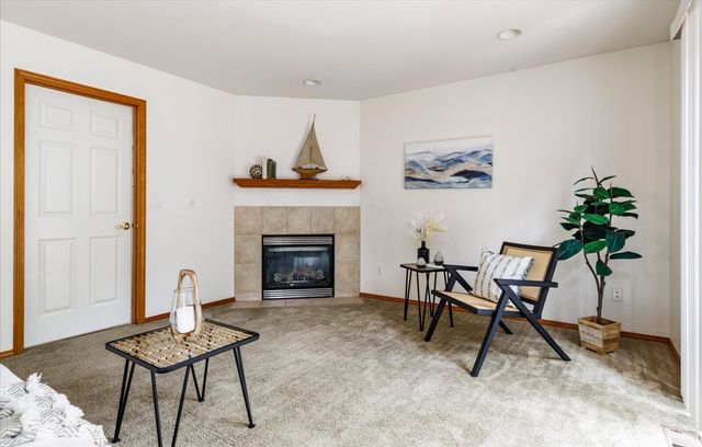 594 SW Regency Drive, Oak Harbor, WA 98277