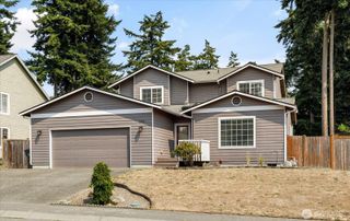 594 SW Regency Drive, Oak Harbor, WA 98277