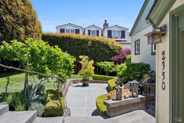 2350 Paradise Dr, Tiburon, CA 94920