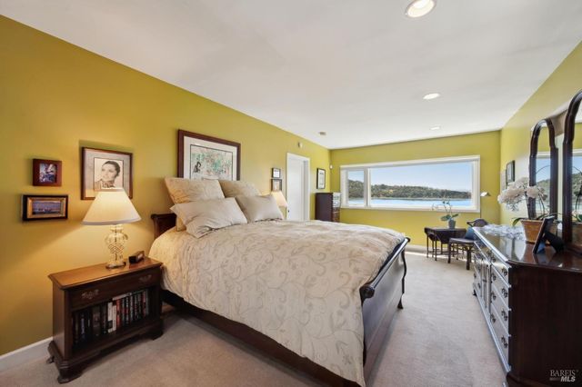 2350 Paradise Dr, Tiburon, CA 94920