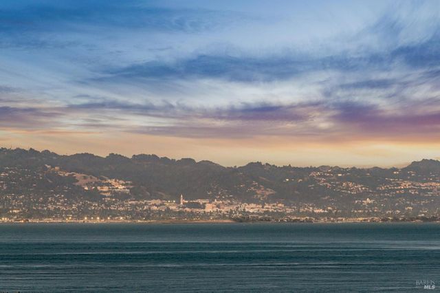 2350 Paradise Dr, Tiburon, CA 94920