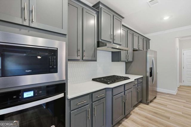 1503 Dover Creek Lane, Lawrenceville, GA 30045
