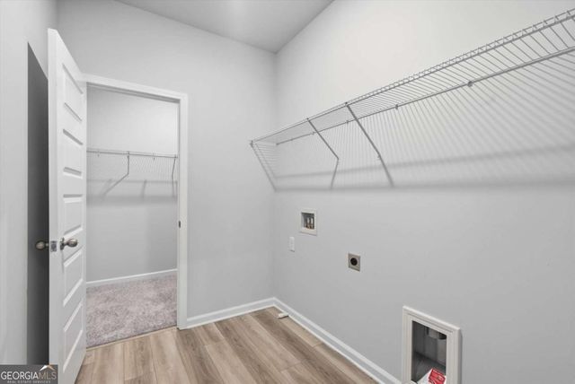 1503 Dover Creek Lane, Lawrenceville, GA 30045