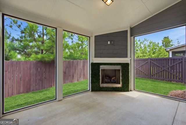 1503 Dover Creek Lane, Lawrenceville, GA 30045