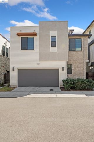5915 Abbott St, Dublin, CA 94568