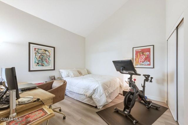 129 Conifer Circle, Oak Park, CA 91377