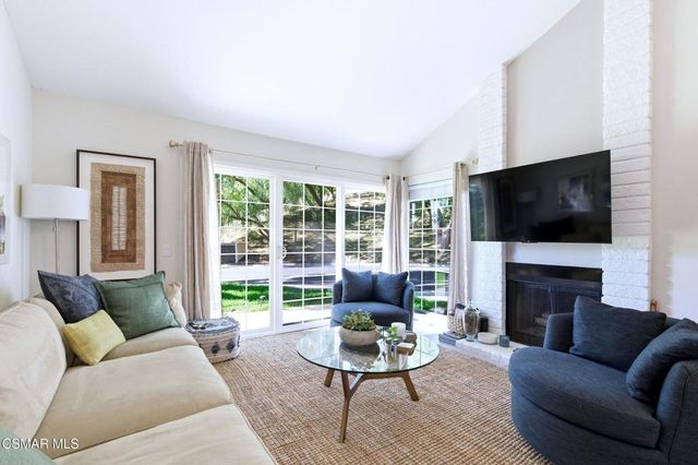 129 Conifer Circle, Oak Park, CA 91377