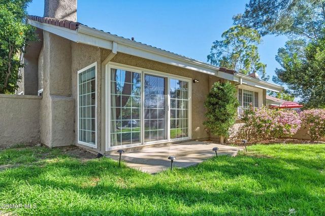 129 Conifer Circle, Oak Park, CA 91377