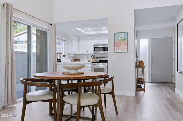 129 Conifer Circle, Oak Park, CA 91377