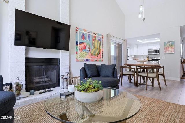 129 Conifer Circle, Oak Park, CA 91377