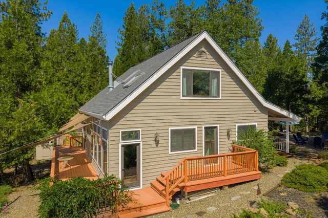 3035 Dalmatia Drive, Arnold, CA 95223
