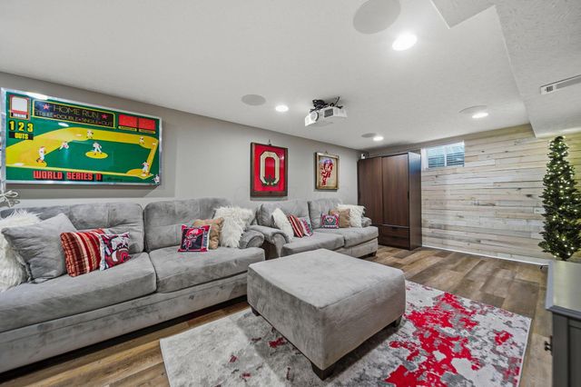 178 Roswell Place, Powell, OH 43065