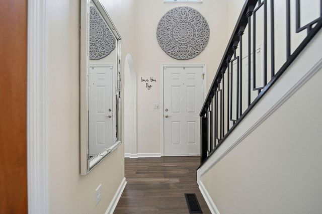 178 Roswell Place, Powell, OH 43065