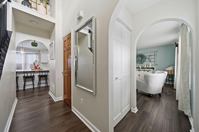 178 Roswell Place, Powell, OH 43065