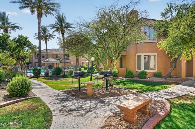 7887 N 16TH Street 120, Phoenix, AZ 85020