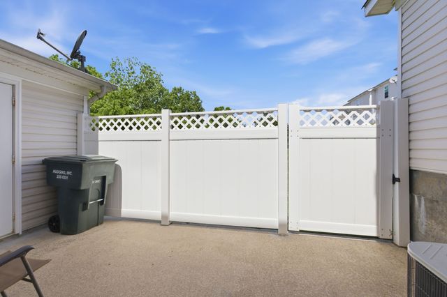 244 Buck Run Dr, Nashville, TN 37214