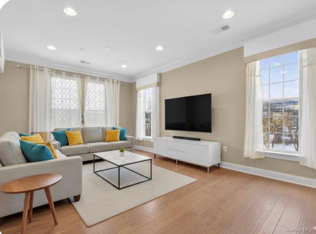 734 Regency Drive, Fishkill, NY 12524