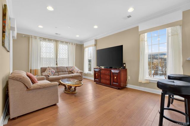 734 Regency Drive, Fishkill, NY 12524