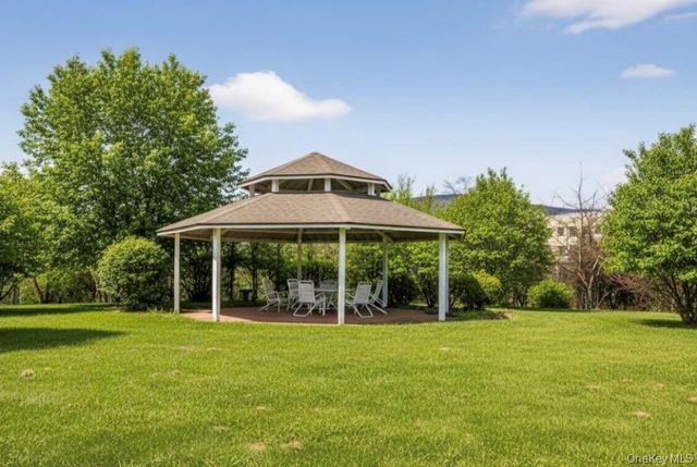 734 Regency Drive, Fishkill, NY 12524