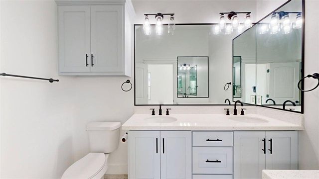 4867 North Oakland Lane, Bryan, TX 77808