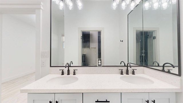 4867 North Oakland Lane, Bryan, TX 77808