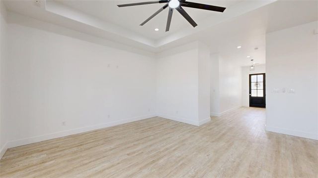 4867 North Oakland Lane, Bryan, TX 77808