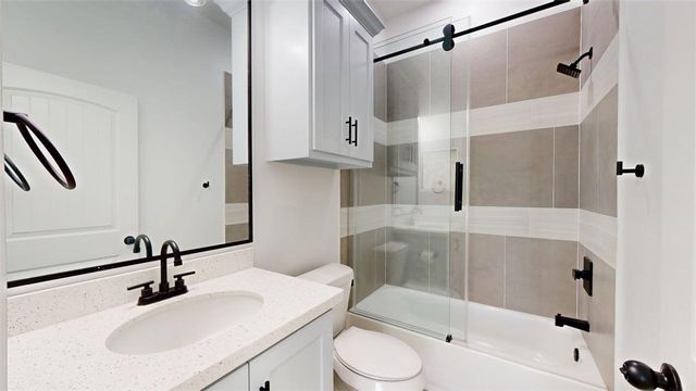 4867 North Oakland Lane, Bryan, TX 77808