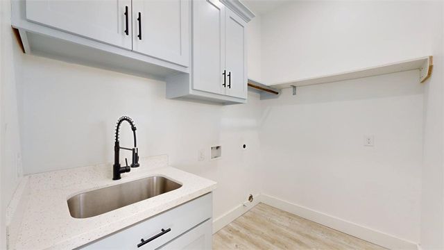 4867 North Oakland Lane, Bryan, TX 77808