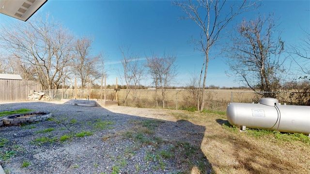 4867 North Oakland Lane, Bryan, TX 77808