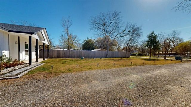 4867 North Oakland Lane, Bryan, TX 77808