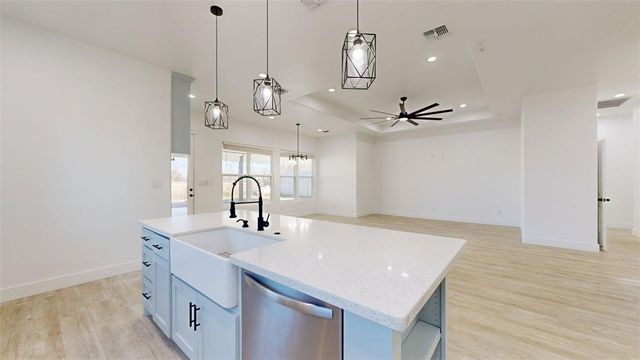 4867 North Oakland Lane, Bryan, TX 77808