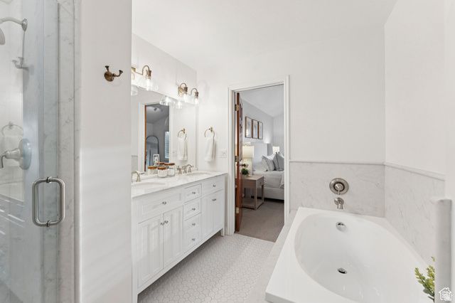 5037 S COTTON TREE LN, Holladay, UT 84117