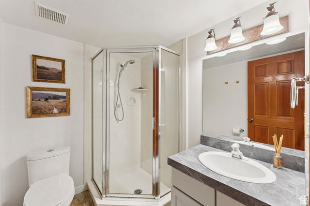 5037 S COTTON TREE LN, Holladay, UT 84117