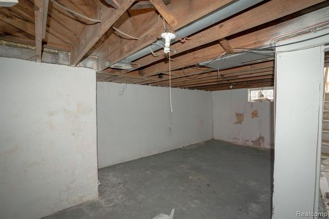 5045 Cadieux Road, Detroit, MI 48224