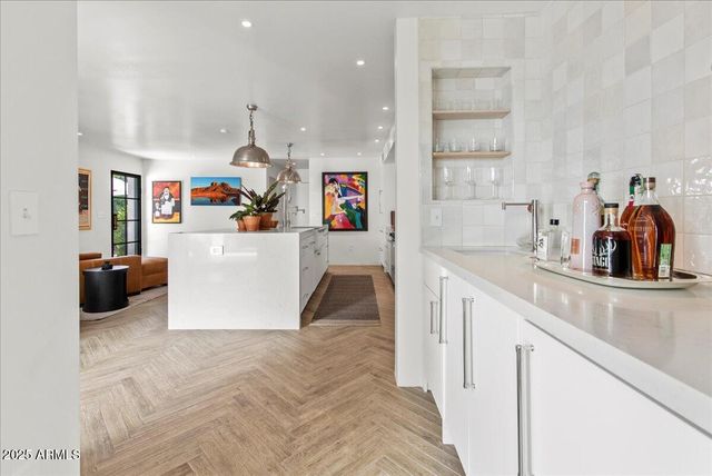 4843 N 72ND Way, Scottsdale, AZ 85251